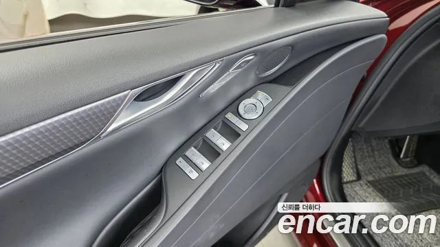 Genesis G80 Бензин 2.5 турбо AWD — Фото автомобиля 28
