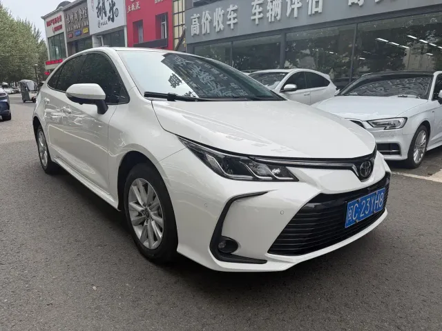 Toyota Corolla — Фото автомобиля 3