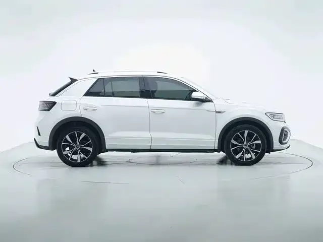 Volkswagen T-Roc — Фото автомобиля 2