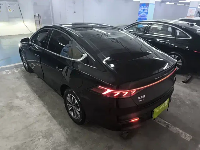 BYD Qin PLUS — Фото автомобиля 4