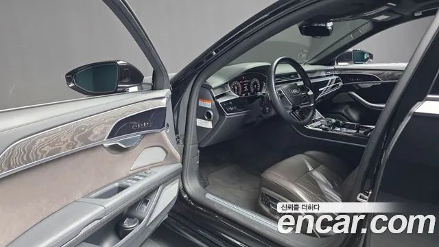 Audi A8 D5 — Фото автомобиля 10