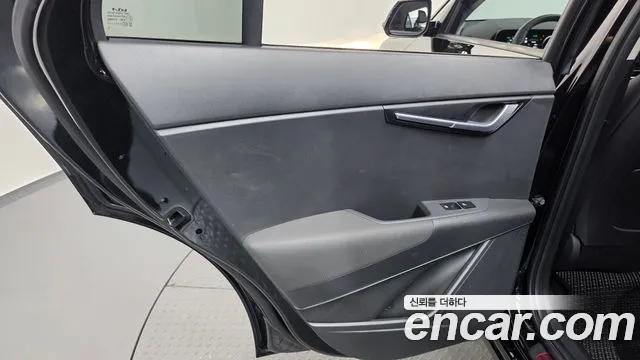 Kia Niro Niro (New) — Фото автомобиля 14