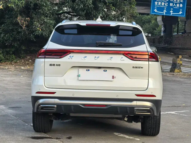 Haval H6 — Фото автомобиля 5
