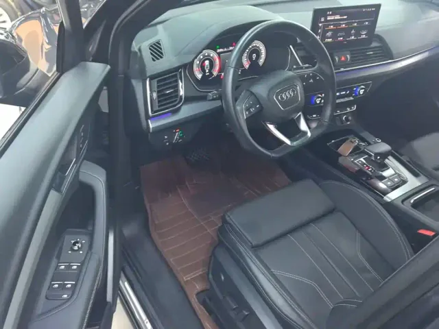 Audi Audi Q5L Sportback 2022 Facelift 40 TFSI Fashion Style — Фото автомобиля 15