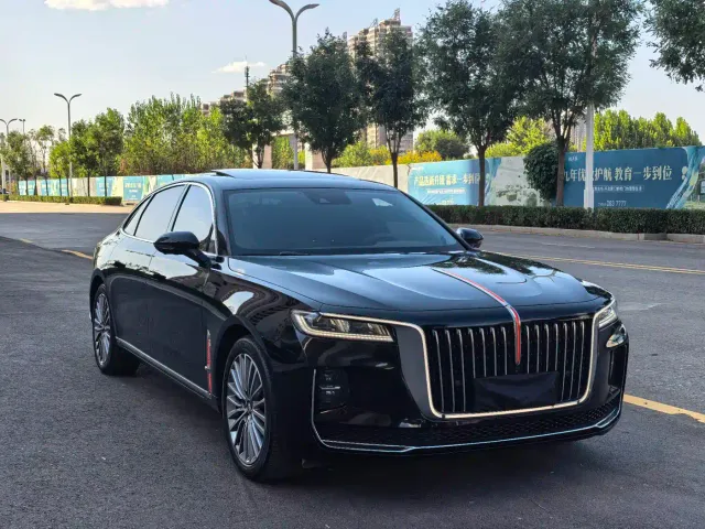 Hongqi H9 — Фото автомобиля 3