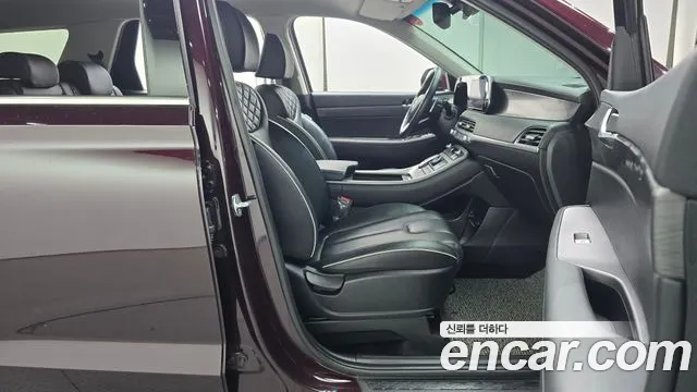 Hyundai Palisade Palisade Дизель 2.2 2WD — Фото автомобиля 22