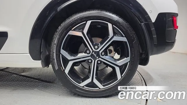Kia Niro The All New — Фото автомобиля 6
