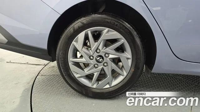 Hyundai AVANTE Новый Avante (CN7) — Фото автомобиля 5