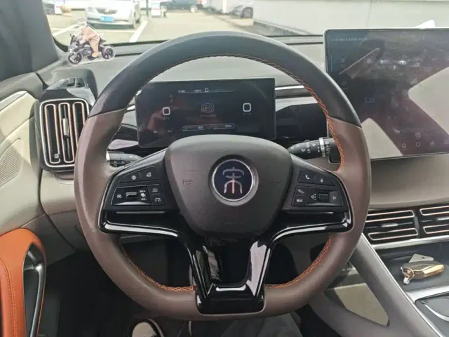 BYD Song Pro — Фото автомобиля 10