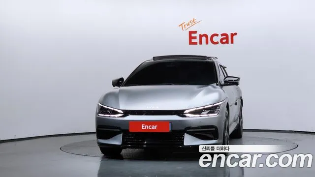 Kia EV6 — Фото автомобиля 3