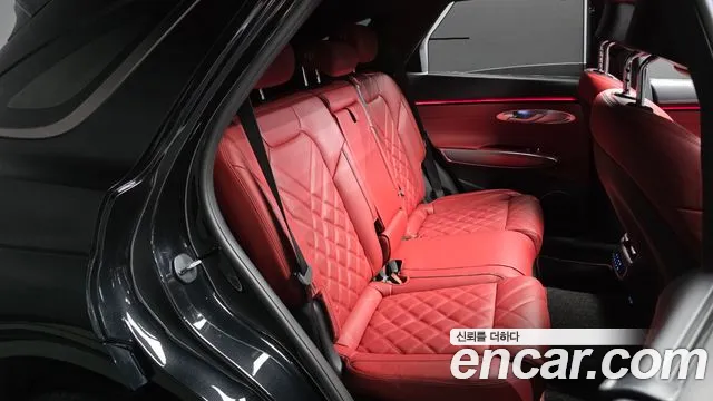 Genesis GV70 — Фото автомобиля 17