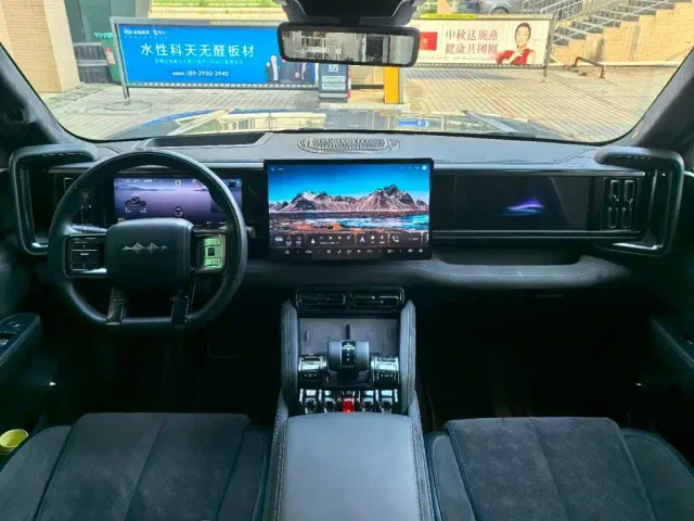 BYD FangChengBao Leopard 5 — Фото автомобиля 11