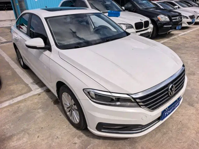 Volkswagen Lavida — Фото автомобиля 3