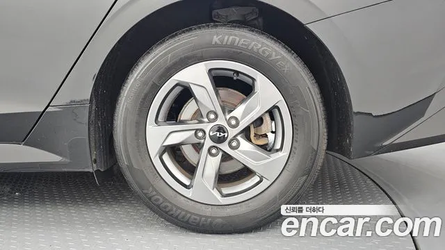 Kia K5 K5 3 поколение 2.0 LPI(Для проката) — Фото автомобиля 18