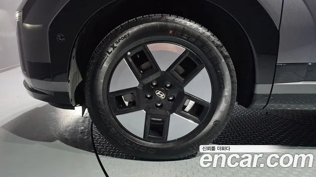 Hyundai Santa Fe MX5 — Фото автомобиля 5