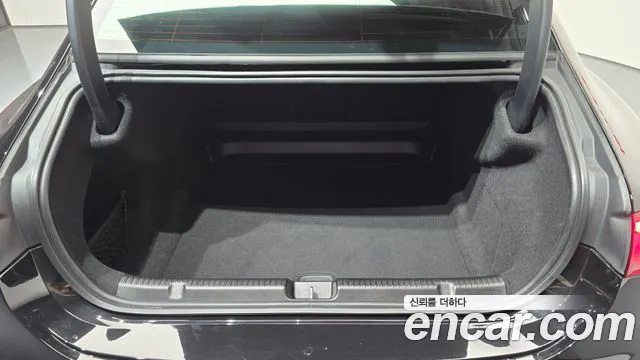 Mercedes-Benz EQE V295 — Фото автомобиля 29