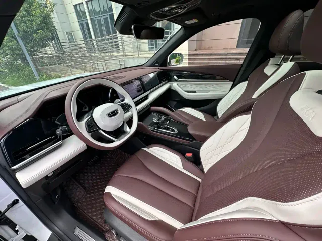 Geely Xingyue L — Фото автомобиля 5