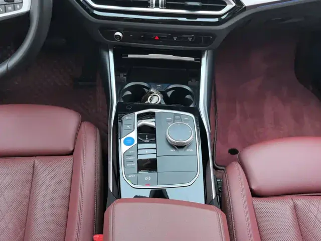 BMW i3 — Фото автомобиля 16