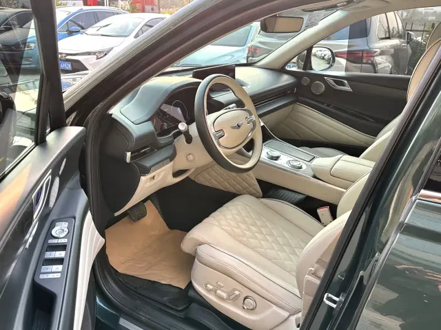 Genesis GV80 — Фото автомобиля 6