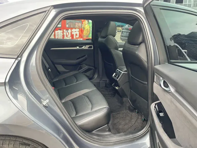 Geely Xingrui — Фото автомобиля 14