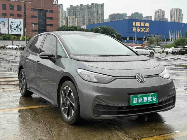 Volkswagen ID.3 — Фото автомобиля 2