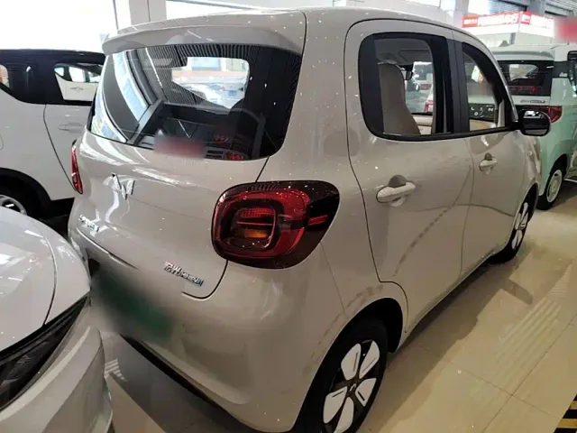 Wuling Hongguang Mini EV — Фото автомобиля 6
