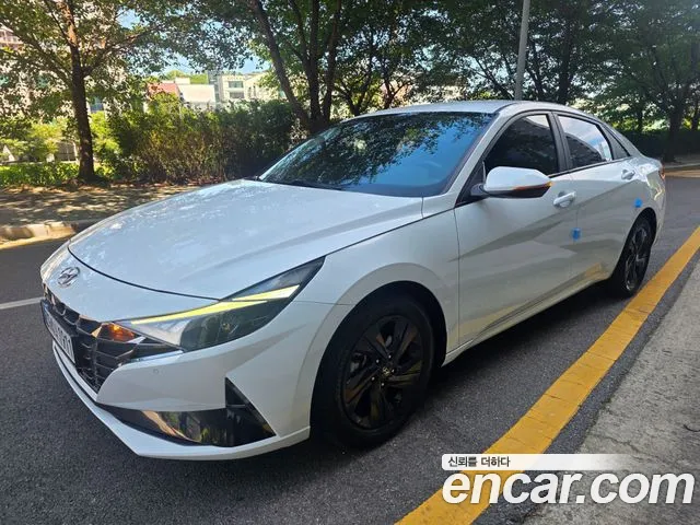 Фотография автомобиля — Hyundai AVANTE