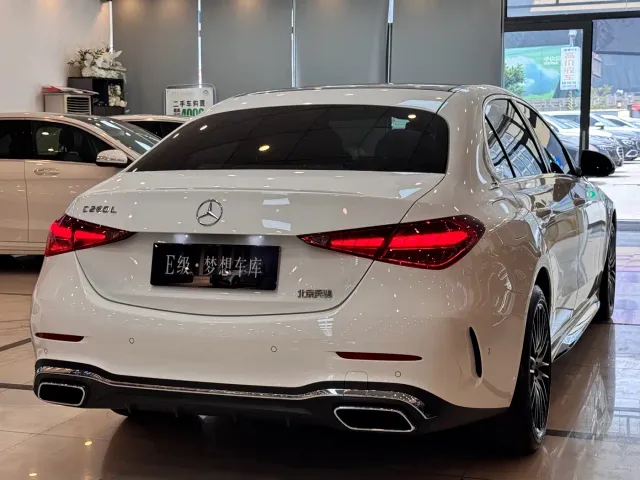 Mercedes-Benz C-Class — Фото автомобиля 9