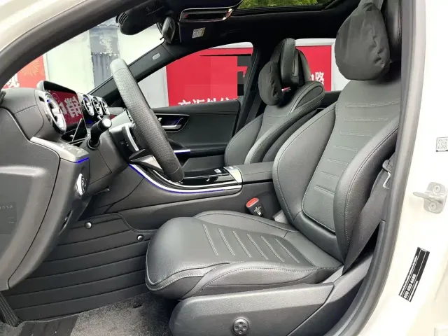 Mercedes-Benz C-Class — Фото автомобиля 6