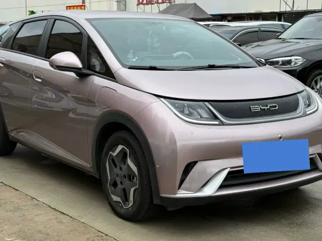 BYD Dolphin — Фото автомобиля 2