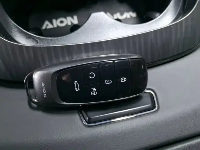 GAC Aion S MAX — Фото автомобиля 8
