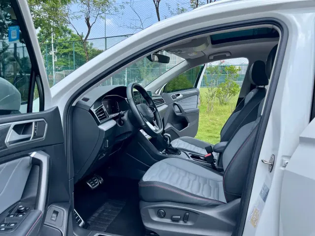 Volkswagen Tiguan X — Фото автомобиля 8