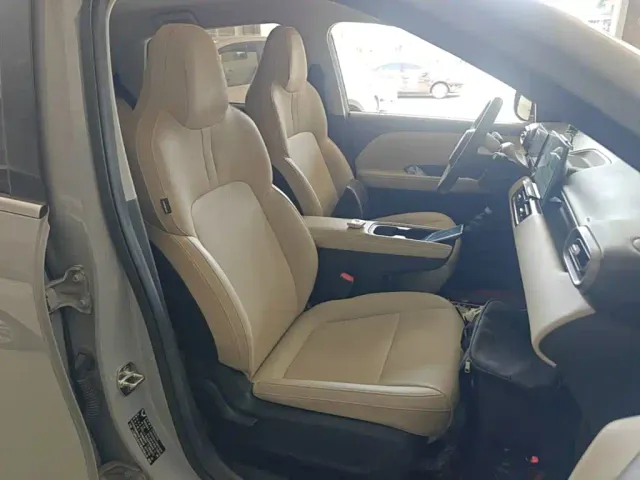 Wuling Binguo PLUS — Фото автомобиля 24