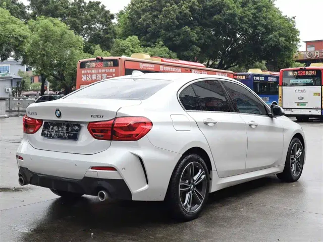 BMW 1 Series — Фото автомобиля 7