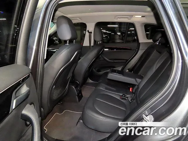 BMW X1 — Фото автомобиля 7