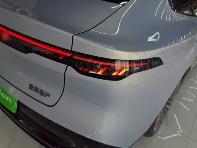 Nissan N7 — Фото автомобиля 7