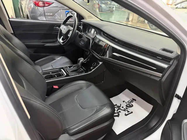 Chery Arrizo 5 — Фото автомобиля 9