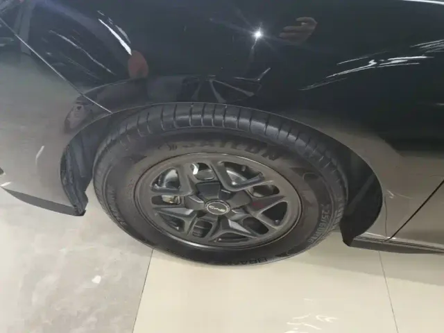 BYD Seal 05 DM-i — Фото автомобиля 22
