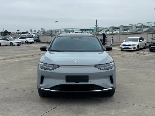 Leapmotor C11 — Фото автомобиля 2