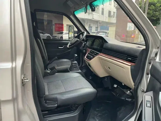 Changan Kuayue Kuayue King X5 — Фото автомобиля 10