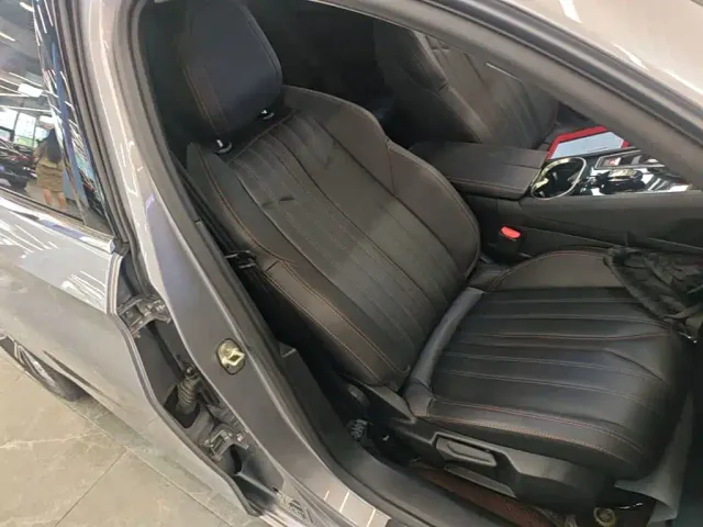 Peugeot 508 — Фото автомобиля 24