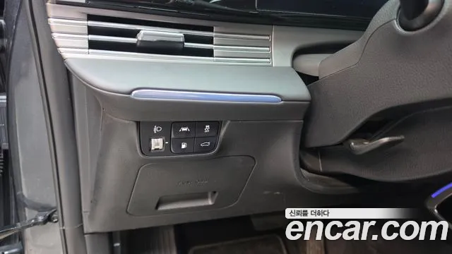 Hyundai Grandeur New — Фото автомобиля 28