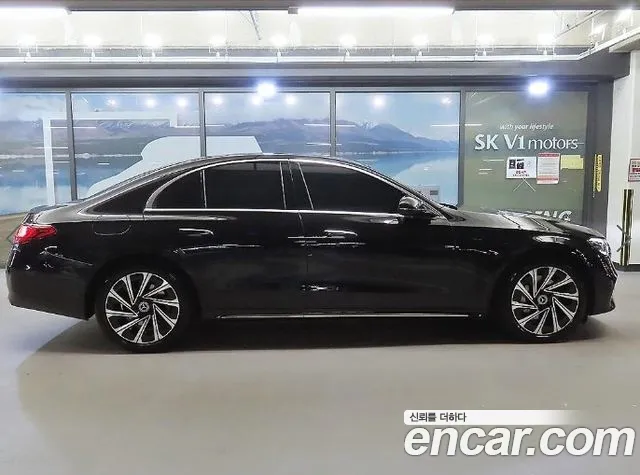 Mercedes-Benz E-Class W214 — Фото автомобиля 3
