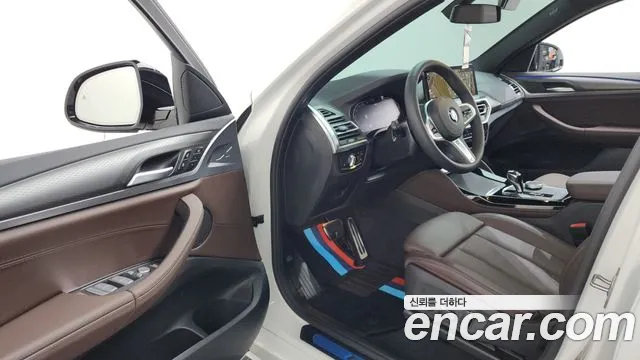 BMW X4 xDrive20d M Sport — Фото автомобиля 8