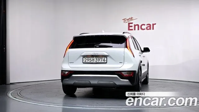 Kia Niro The All New Niro Trendy — Фото автомобиля 4