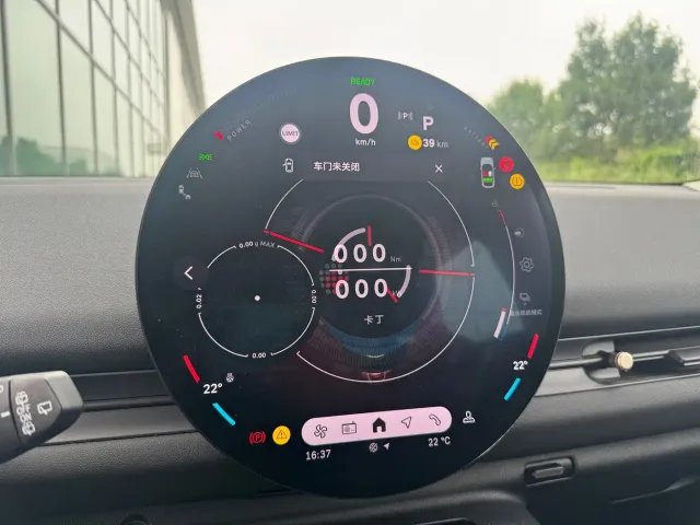 MINI Electric MINI ACEMAN — Фото автомобиля 9
