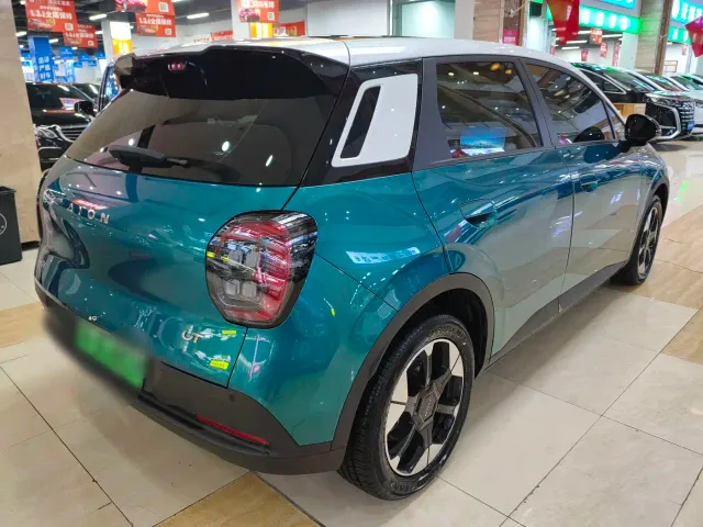 GAC Aion UT — Фото автомобиля 9