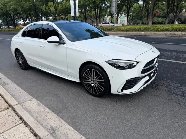 Mercedes-Benz C-Class — Фото автомобиля 3