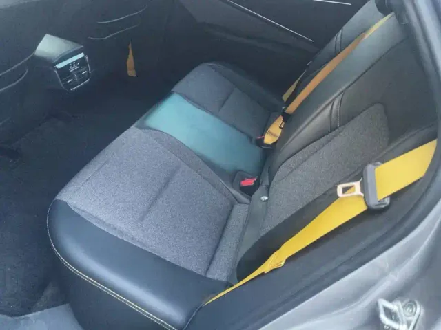 Toyota bZ5 — Фото автомобиля 11