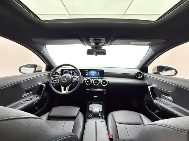 Mercedes-Benz A-Class — Фото автомобиля 9